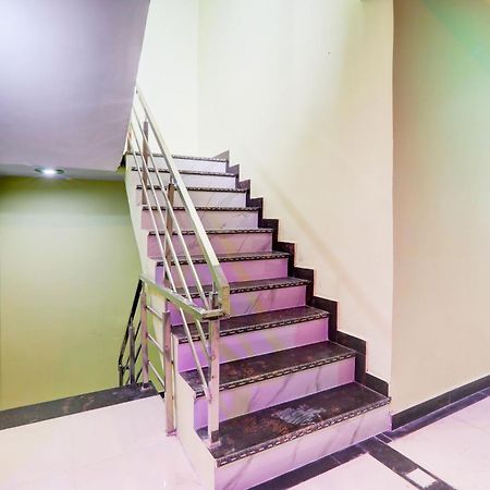 Hotel O Mandakini Galaxy Hotel Kanpur Esterno foto