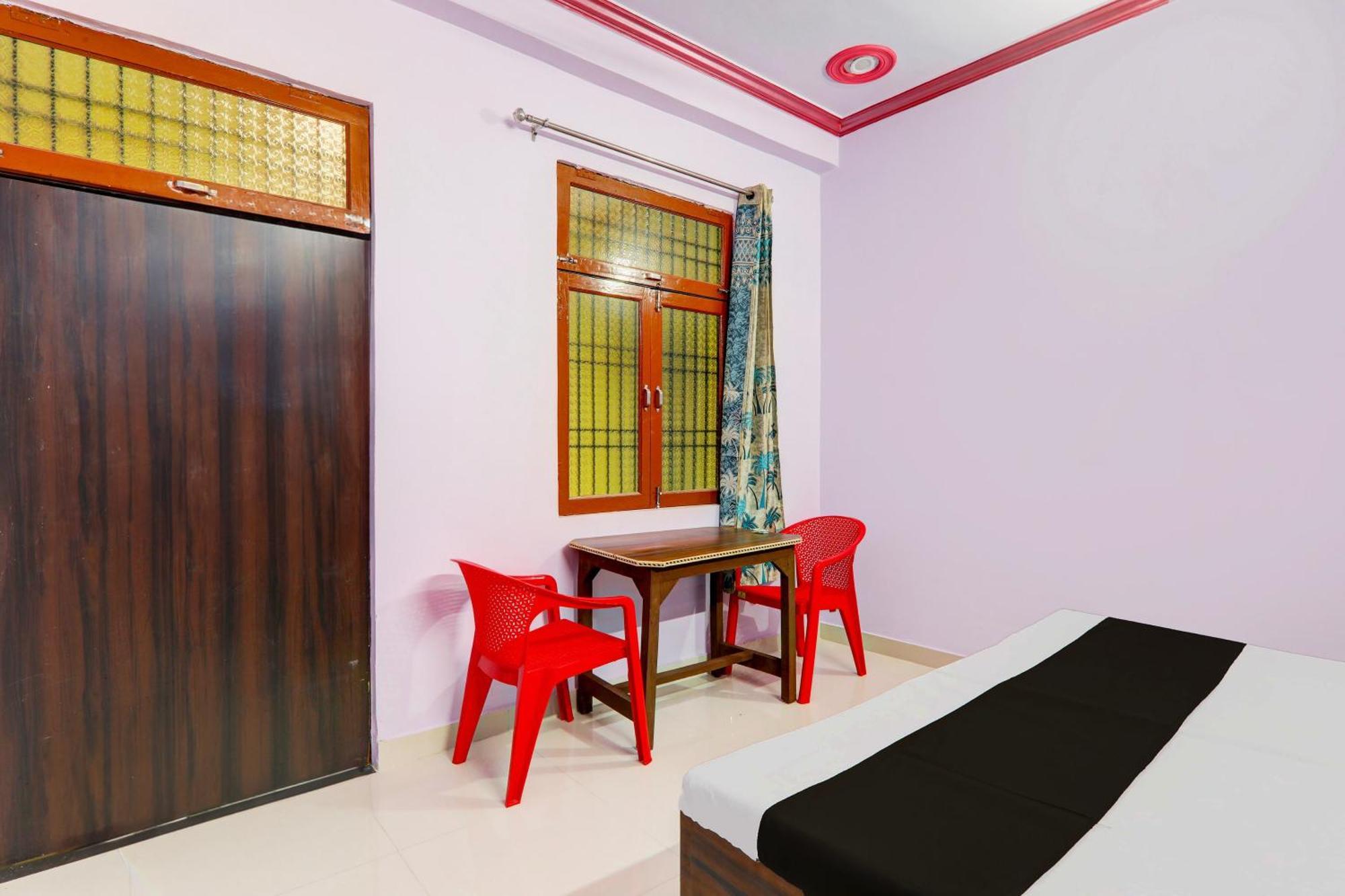 Hotel O Mandakini Galaxy Hotel Kanpur Esterno foto