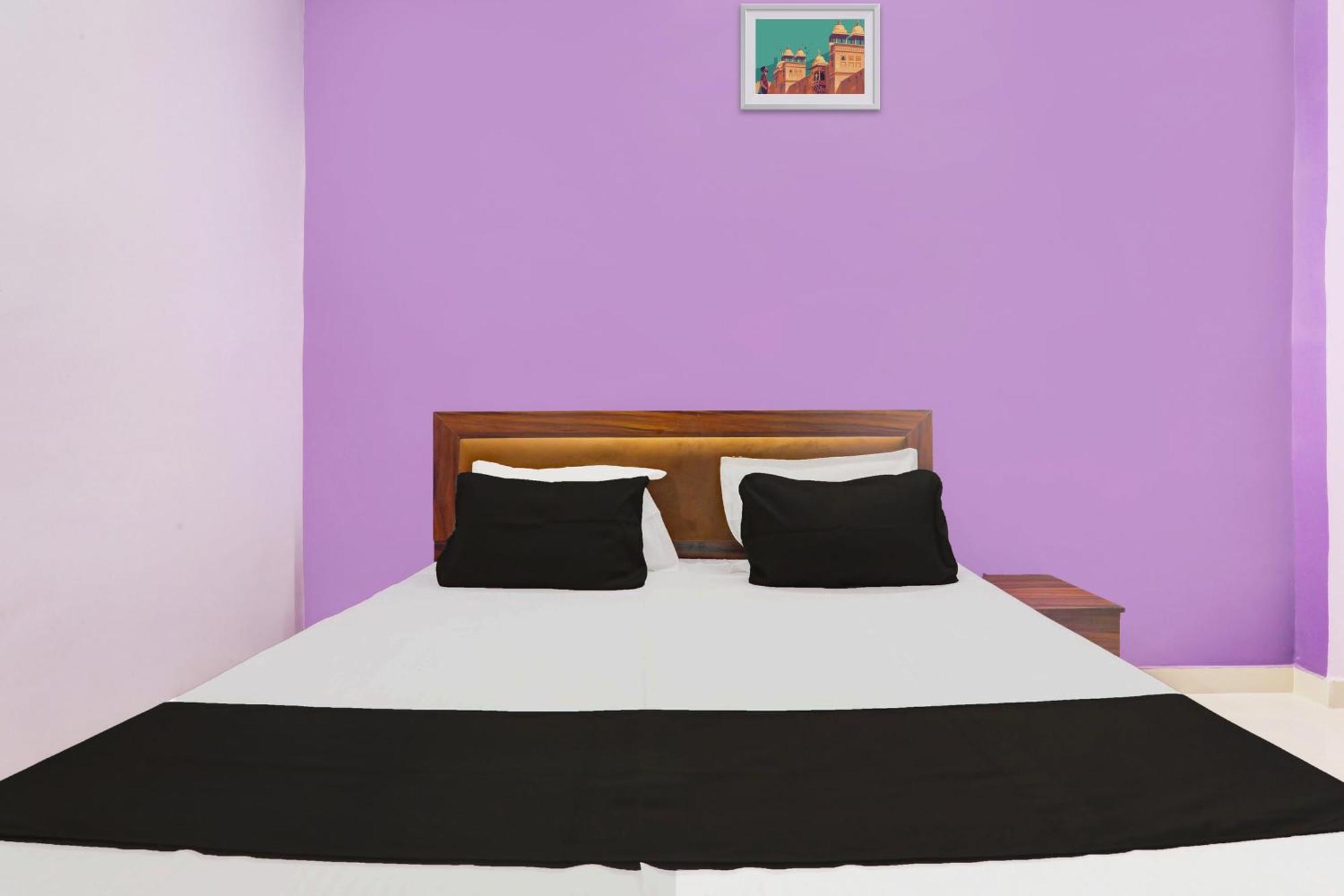 Hotel O Mandakini Galaxy Hotel Kanpur Esterno foto